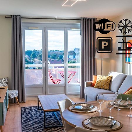 T2 De Standing Climatise Avec Parking Prive, Tram T2 T5, Hopitaux Est Apartment Bron Luaran gambar